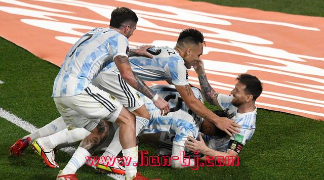 世界杯南美区预选赛(世界杯南美区预选赛阿根廷对巴拉圭)  第3张